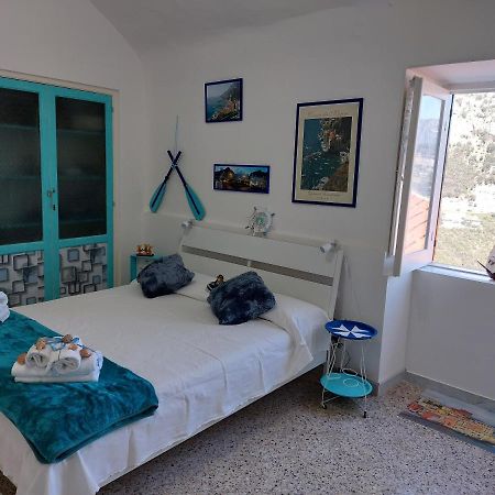 Don Ciccio'S House Apartment Amalfi Bagian luar foto