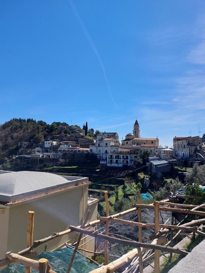 Don Ciccio'S House Apartment Amalfi Bagian luar foto