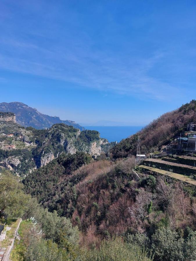 Don Ciccio'S House Apartment Amalfi Bagian luar foto